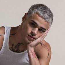 Drew Venegas (@drewvenegas)