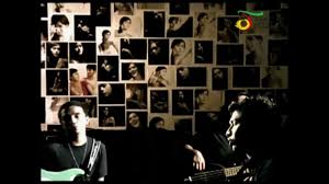 Melihat aksi tersebut, tampak mendag lutfi, bobby, dan edy rahmayadi tak kuasa. Die Schonsten Indonesischen Songs Zum Mittrallern Indojunkie