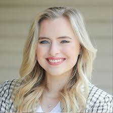 Jillian Horowitz's Instagram, Twitter & Facebook