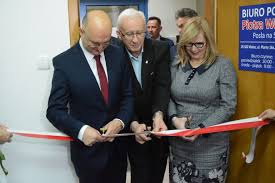 Posiedzenie sejmu rp nr 11 sprawozdanie komisji o rządowym projekcie ustawy o ratyfikacji umowy o partnerstwie. Wiceminister Piotr Wawrzyk Otworzyl Swoje Biuro Poselskie W Kielcach Radio Em Kielce Informacje Z Kielc I Regionu
