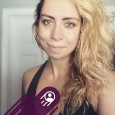 Who can recommend a licensed and insured wedding planner for a wedding at  the Legare Waring House in Charleston?