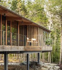 Cabin Retreat Designed With A Rustic Camp Feel In Coastal Maine Rustic Modern Cabin Architect Cabin