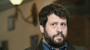 Róbert puzsér was born on october 24, 1974 in budapest, hungary. Puzser Robert Kiszall Az Elovalasztasbol Infostart Hu