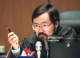 Judge Lance Ito presides over the morning court session 01 September...  News Photo