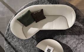 Let us help you search for great results! Russell Sofas En