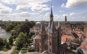 Tijdens de tien jaren van maurits van oranje was. Zwolle Historische Und Zugleich Hippe Hansestadt Holland Com Holland Com