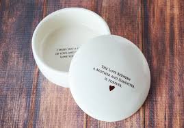 After my bride kate's parents arrived in america as refugees over 40 years ago, it took a while to get settled. Funny Wedding Quotes The Love Between A Mother And Daughter From Mom Add Custom Text Round Keepsake Box Wedding Lande Leading Wedding Magazine Ideas Inspirations The Hottest New Wedding Trends