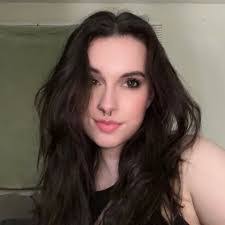 Cassie Adcock's Instagram, Twitter & Facebook