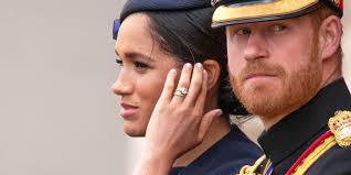 Though she may be small, debbie's bowels are mighty. Meghan Markle Changed Her Engagement Ring