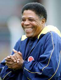 Francisco maturana estuvo en la última copa américa como asesor técnico de rafael dudamel, que era los espacios verdes, la hierba, sigue siendo parte del hábitat de francisco pacho maturana. Pacho Maturana La Tactica Es El Alma Del Futbol Mundial Rusia 2018 En El Pais El Pais