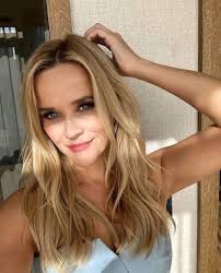 Nursery bookcase distressing or leave alone?