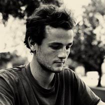 Crowdfunding to provide humanitarian aid to migrants and refugees settling  in Mexico