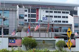 Ibu pejabat polis daerah polis diraja malaysia presint 7 62520 putrajaya tel : Bendera Dikibar Separuh Tiang Hingga Ahad