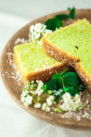 Einer von ihnen ist ein klassischer keks … Pandan Kuchen Rezept Die Grune Versuchung Aus Indonesien Indojunkie