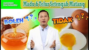 Namun di balik tingkat kematangannya, ternyata ada sejumlah fakta yang memengaruhi. Bolehkah Bayi Anda Makan Telur Separuh Telur