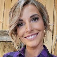 Valerie Coburn's Instagram, Twitter & Facebook