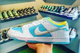 نتیجه جستجوی لغت [laced] در گوگل