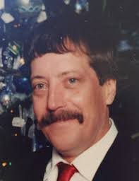 Kelly Kelch's Instagram, Twitter & Facebook