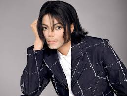 Regele muzicii pop a murit din cauza unei supradoze de medicamente. 5 Ani De La Decesul Lui Michael Jackson Cati Bani S Au Castigat Dupa Moartea Megastarului Adpm