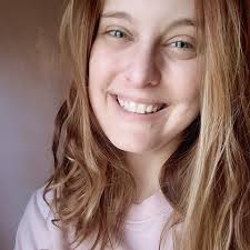 Hey friends! What's everybody reading this week? 📚🙂