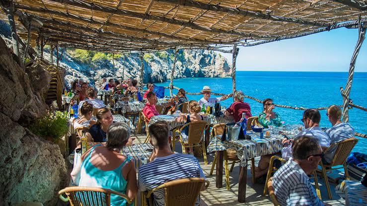 Restaurante Ca's Patro March en Cala Deià - Descubre Mallorca