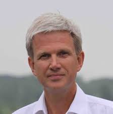 Graduated after a succesfull exam at CBS Executive Board Leadership  Education.