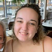 20+ "Chloe Burgess" profiles