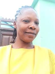 Should I take a 27k job with benefits in the US for 2 subjects or stay as  head teacher for 32k with more responsibilities?