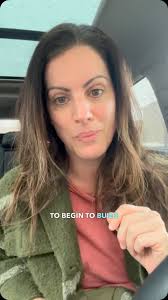 If you’re in perimenopause and struggling with weight loss, one of the  first things I’d have you look at is your protein intake., Why? Because  protein is essential for: ✔️ Muscle retention