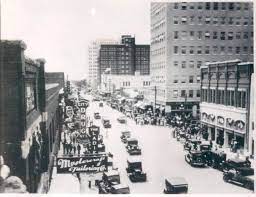 Amarillo Tx Polk St 1940 From Facebook West Texas Historical Association Amarillo Texas Texas History Texas Towns