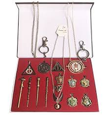 Epingle Par Nayanna Sur A Acheter Harry Potter Enfants Baguettes Harry Potter Harry Potter