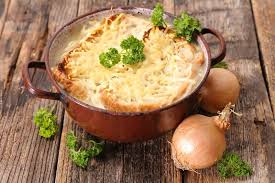 French Onion Soup Is A Favourite For Many People This Week Food Columnist Marg French Onion Soup Recipe Applebee S French Onion Soup Recipe French Onion Soup