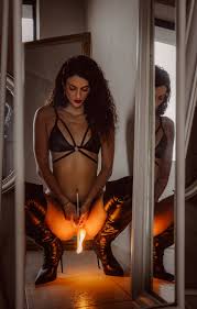Eri Vlc - Free pics, galleries & more at Babepedia
