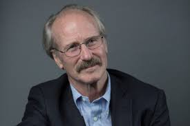William Hurt Dead: Photos of His Life and Career