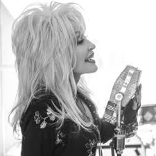 What an absolutely dominating move from parton. Dolly Parton Im Sheffield Beim Civic Hall 22 10 2021 Mozaart