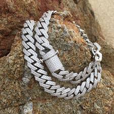 All cuban link chains are offered in real gold. High Quality Iced Out Hip Hop Cuban Link Chain 18k White Gold Cuban Prong Chain Buy Iced Chain Hip Hop Chain Iced Out Hip Hop 18k Gold Cuban Link Chains Men Product On Alibaba Com