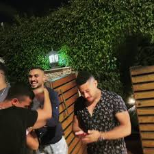 في أول رد فعل قانوني ضد الفنان محمد رمضان بعد إعلانه تحفظ الدولة على أمواله في بنك cib، تقدم سمير صبري المحامي ببلاغ للنائب العام ونيابة أمن الدولة العليا ضد رمضان لتعمده نشر أخبار كاذبة من شأنها تهديد الاقتصاد القومي. Ù…Ø­Ù…Ø¯ Ø±Ù…Ø¶Ø§Ù† ÙŠØµÙˆØ± Ø£ØºÙ†ÙŠØ© Ø¬Ø¯ÙŠØ¯Ø© ÙÙŠ Ù…Ø·Ø±ÙˆØ­ Ø¹Ù„Ù‰ Ø§Ù„Ù„Ù‡ ÙÙ† ÙˆØ«Ù‚Ø§ÙØ© Ø§Ù„ÙˆØ·Ù†