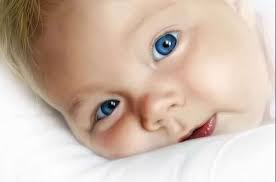 Sari Sacli Mavi Gozlu Bebekler Cute Baby Boy Pictures Cute Newborn Baby Boy Cute Baby Wallpaper