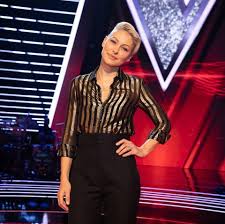 The voice on wn network delivers the latest videos and editable pages for news & events, including entertainment, music, sports, science and more, sign up and share your playlists. The Voice Uk S Emma Willis Opens Up About Competitive Judges