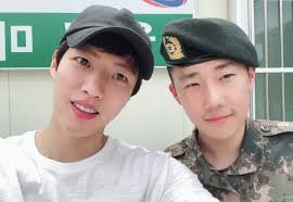 Infinite Sungyeol Visits Sunggyu In The Military