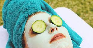 Cucumber On Eyes Are There Any Real Benefits In 2020 Cucumber On Eyes Swollen Eyes Puffy Eyes Remedy
