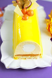 Buche Passion Mangue Coco Les Gourmandises De Amela Recette Dessert Noel Buche De Noel Recette Facile Recette Buche Patissiere