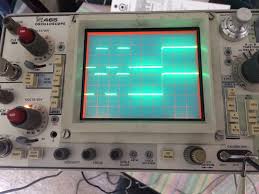 He points out that most of the transistors are socketed instead of soldered. Tektronix 465 Tek 465 Repair Lazy Electrons
