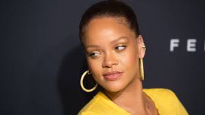 Rihanna's Fenty Beauty Galaxy Holiday Collection: Star Previews