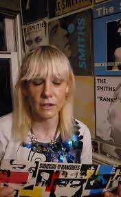 Welcome to Part 5 of "KEELEY's KLASSICS" filmed live at Keeley Towers.  Blissoutdontmissout! 🫡💚