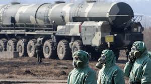 En russie il y a depuis quelques années un doctrine militaire qui prévoit la possibilité de frappe nucléaire . Le Traite Interdisant Les Armes Nucleaires Va Entrer En Vigueur
