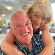 How many of you have seen the new rule change re the first booster vaccs ?