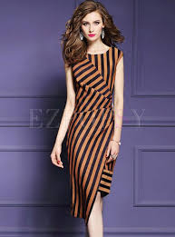 Contoh model baju batik lurik wanita kantoran modern terbaru ini merupakan busana batik untuk kerja di kantor dengan desain. 73 Idea For Kain Lurik Batik Fashion Batik Dress Blouse Batik