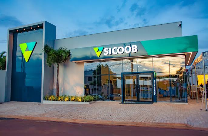 Nova ag&ecirc;ncia do Sicoob Empresarial refor&ccedil;a proximidade com os cooperados