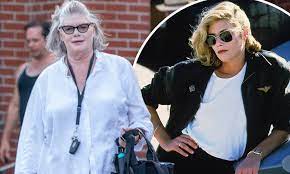 The actor, who rose to fame as charlie—tom cruise's love interest in top gun—was not. Kelly Mcgillis Says She Is Too Old And Fat For Top Gun Sequel With Tom Cruise Daily Mail Online